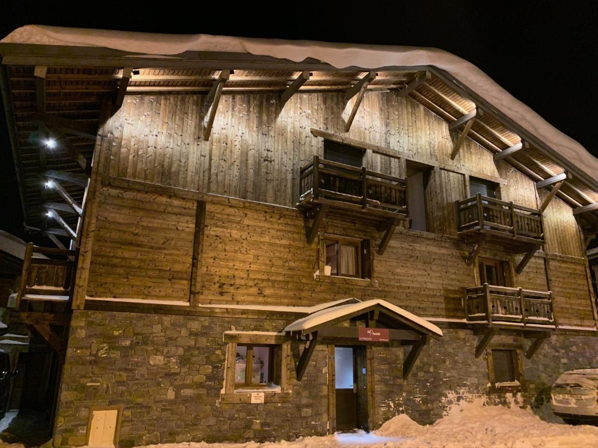 Bed and Breakfast Chalet Marjorie Ле-Гет Экстерьер фото